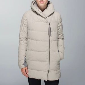 Lululemon puffy jacket